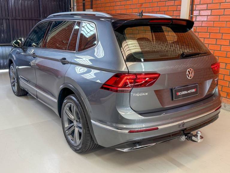 VOLKSWAGEN - TIGUAN - 2020/2020 - Cinza - R$ 189.900,00