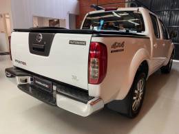 NISSAN - FRONTIER - 2014/2014 - Branca - R$ 109.990,00