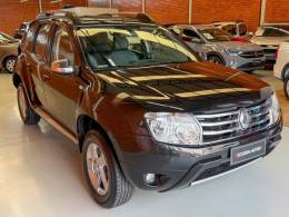 RENAULT - DUSTER - 2012/2013 - Preta - R$ 48.990,00