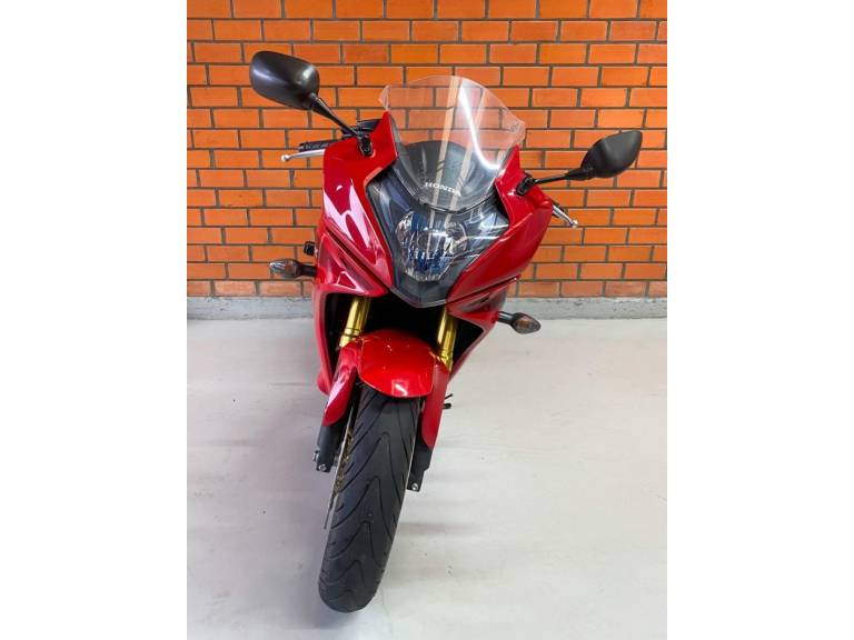 HONDA - CBR 600F - 2014/2014 - Vermelha - R$ 41.999,00