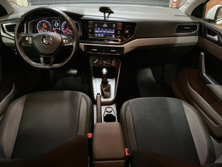 VOLKSWAGEN - POLO - 2020/2020 - Branca - R$ 78.990,00