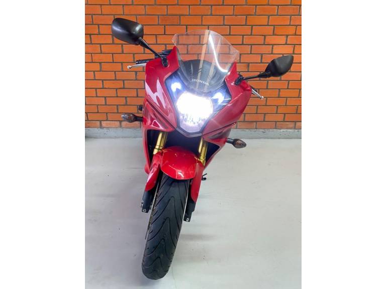 HONDA - CBR 600F - 2014/2014 - Vermelha - R$ 41.999,00