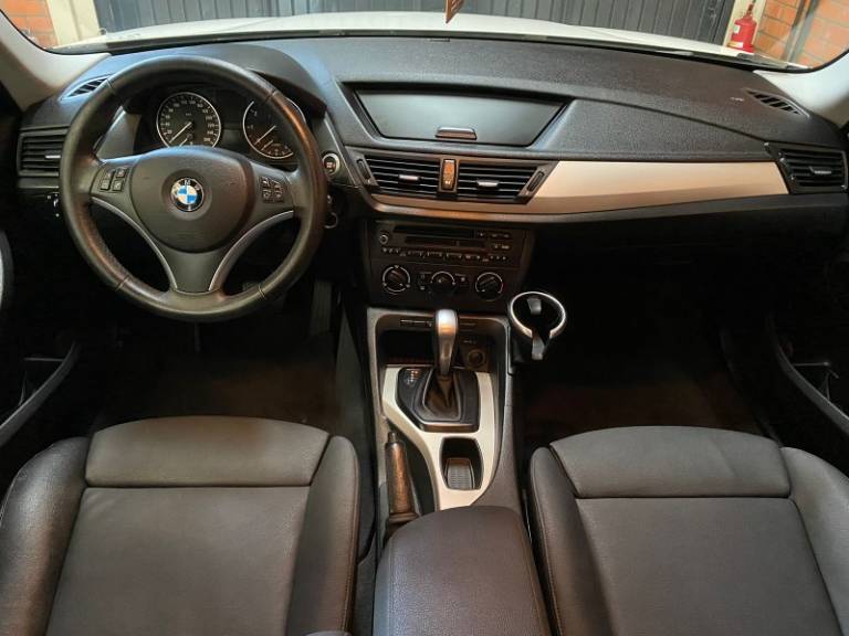 BMW - X1 - 2012/2012 - Branca - R$ 66.990,00