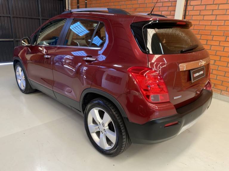 CHEVROLET - TRACKER - 2014/2014 - Vermelha - R$ 68.990,00