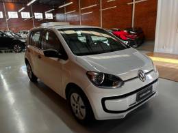 VOLKSWAGEN - UP - 2017/2017 - Branca - R$ 42.990,00