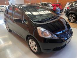 HONDA - FIT - 2010/2010 - Preta - R$ 38.990,00