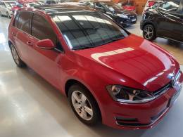 VOLKSWAGEN - GOLF - 2017/2017 - Vermelha - R$ 105.990,00