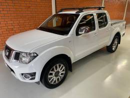 NISSAN - FRONTIER - 2014/2014 - Branca - R$ 112.990,00