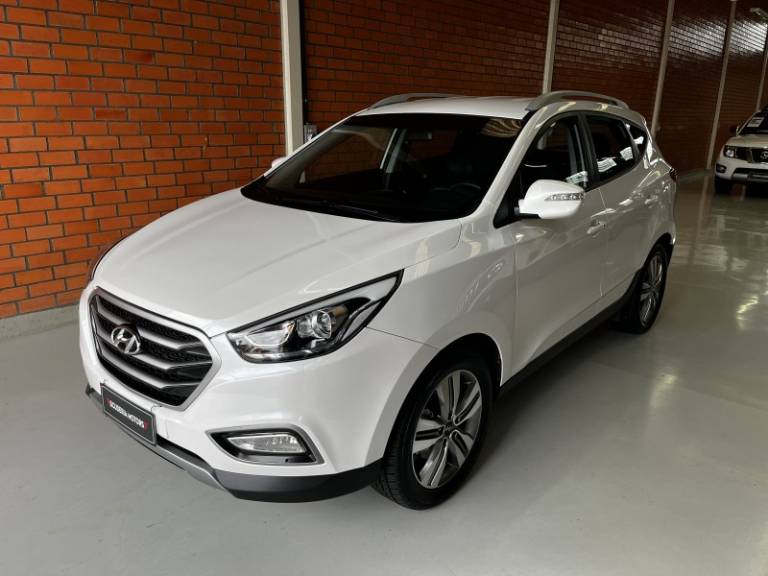 HYUNDAI - IX35 - 2016/2016 - Branca - R$ 82.990,00