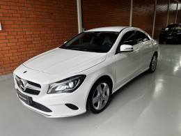 MERCEDES-BENZ - CLA 180 - 2018/2018 - Branca - R$ 118.990,00