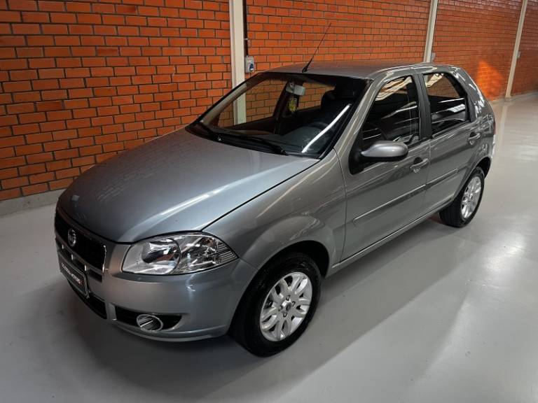 FIAT - PALIO - 2008/2008 - Cinza - R$ 27.990,00