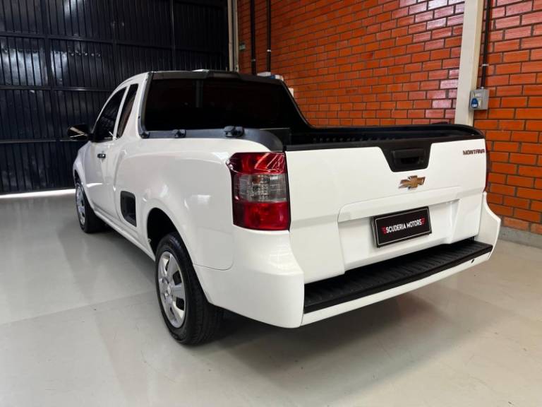 CHEVROLET - MONTANA - 2017/2017 - Branca - R$ 49.990,00