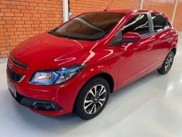 CHEVROLET - ONIX - 2015/2015 - Vermelha - R$ 51.990,00