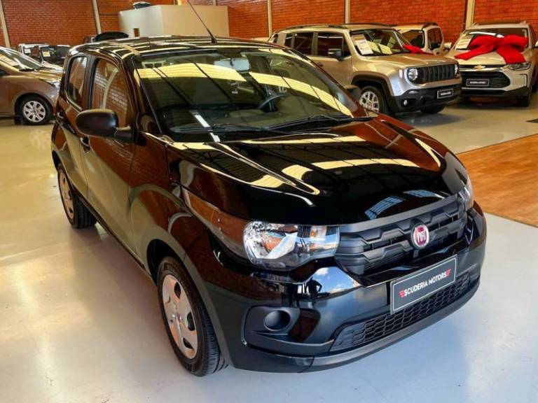 FIAT - MOBI - 2018/2019 - Preta - R$ 44.990,00