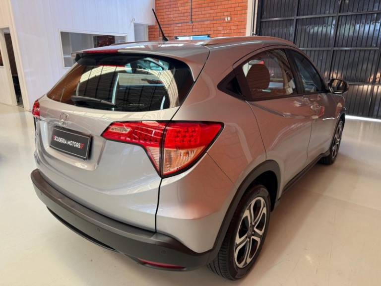 HONDA - HR-V - 2017/2017 - Prata - R$ 91.990,00