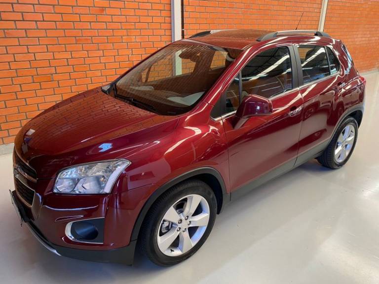 CHEVROLET - TRACKER - 2014/2014 - Vermelha - R$ 72.990,00