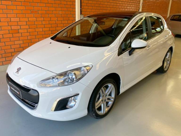 PEUGEOT - 308 - 2014/2014 - Branca - R$ 47.990,00