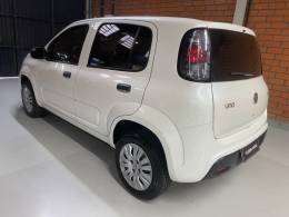 FIAT - UNO - 2018/2018 - Branca - R$ 40.990,00