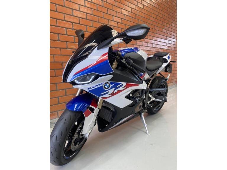 BMW - S 1000 - 2020/2020 - Branca - R$ 98.990,00