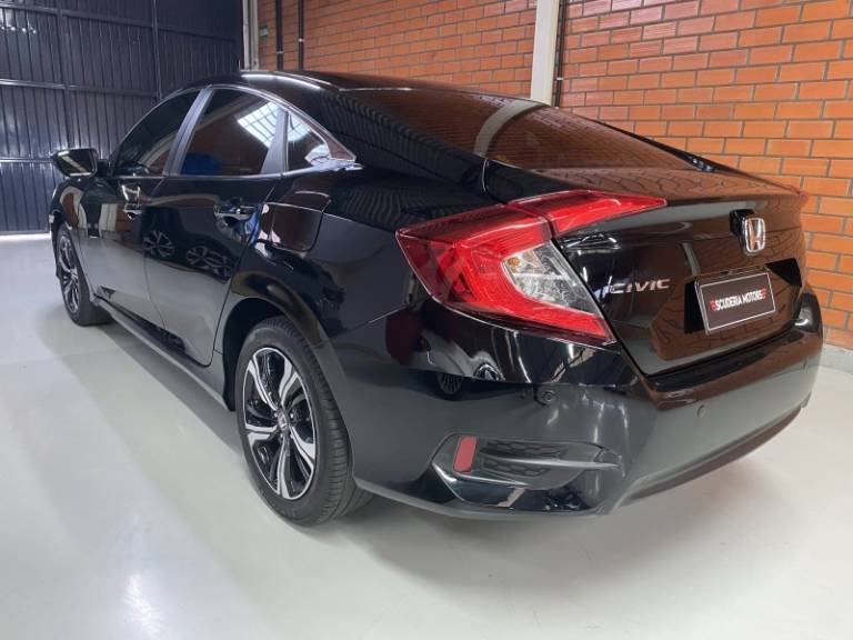 HONDA - CIVIC - 2018/2018 - Preta - R$ 109.990,00