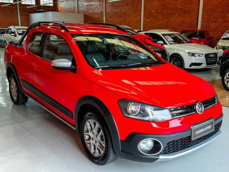 VOLKSWAGEN - SAVEIRO - 2016/2016 - Vermelha - R$ 69.990,00