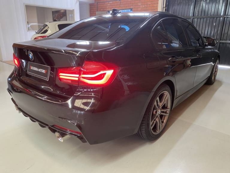 BMW - 320I - 2017/2017 - Preta - R$ 138.900,00