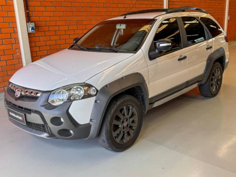 FIAT - PALIO - 2013/2013 - Branca - R$ 45.990,00