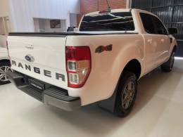 FORD - RANGER - 2022/2022 - Branca - R$ 169.990,00