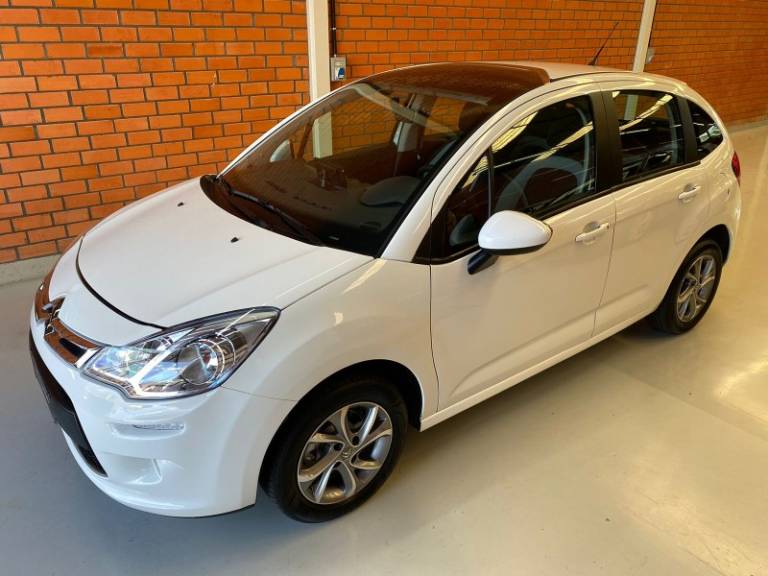 CITROËN - C3 - 2024/2014 - Branca - R$ 40.990,00