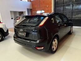 FORD - FOCUS - 2012/2012 - Preta - R$ 43.990,00