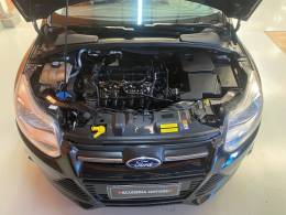 FORD - FOCUS - 2014/2014 - Preta - R$ 53.990,00