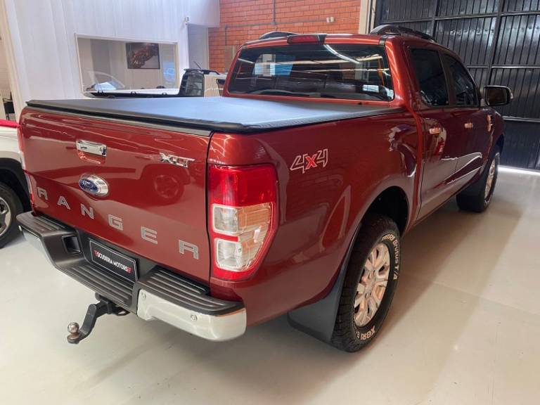 FORD - RANGER - 2019/2019 - Vermelha - R$ 154.990,00